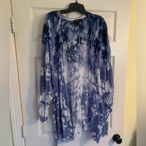 Blue watercolor style cardigan, size 26/28